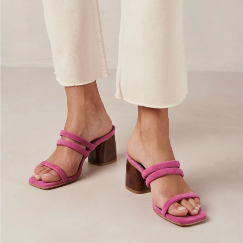 ALOHAS INDIANA PINK HEELED MULE SANDAL